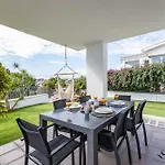 Luxury Townhouse With Rooftop Sauna & Jacuzzi Casa vacanze Fuengirola